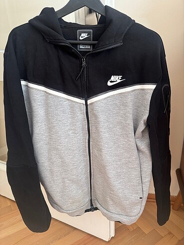 Nike tech fleece hırka