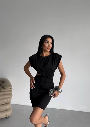 Kolları vatkalı mini elbise - Görsel 5