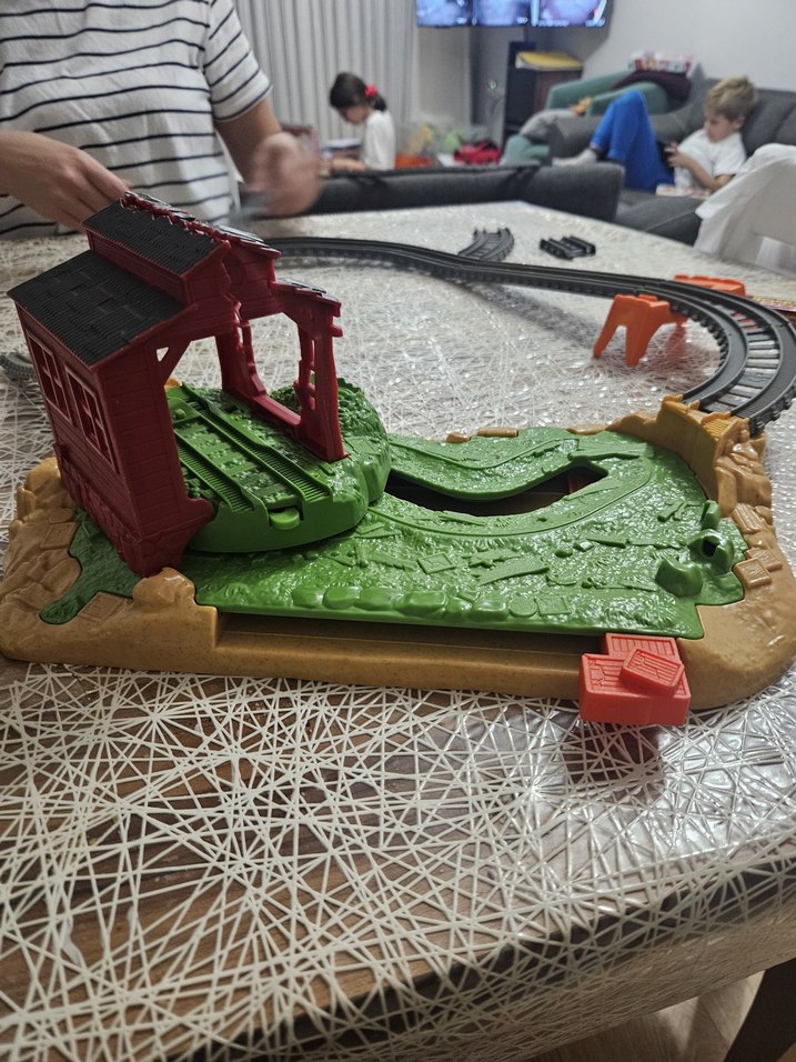 Thomass Yeşil Dinozor Temalı Oyuncak Tren Seti - Görsel 4