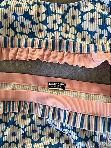 13-14 Yaş Beden çeşitli Renk Calzedonıa bikini