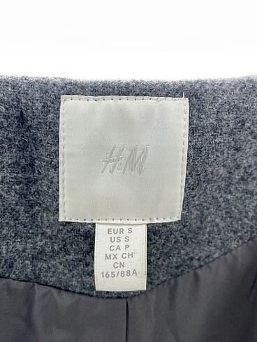 s Beden çeşitli Renk H&M Kaban %70 İndirimli.