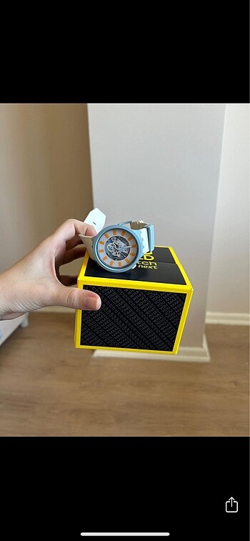 Swatch swatch saat
