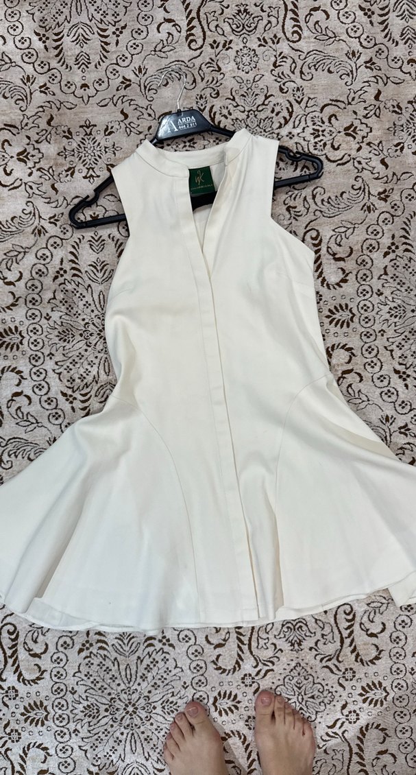 Krem V Yakalı Kolsuz Uzun Elbise - Görsel 2