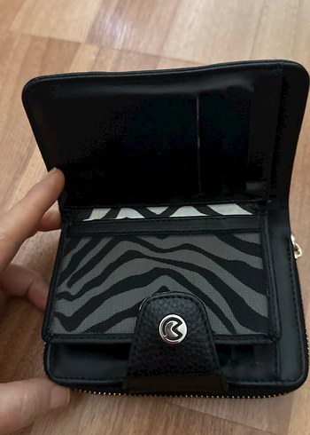 Siyah Deri Fermuarlı Cüzdan makmazel markasi - Görsel 2