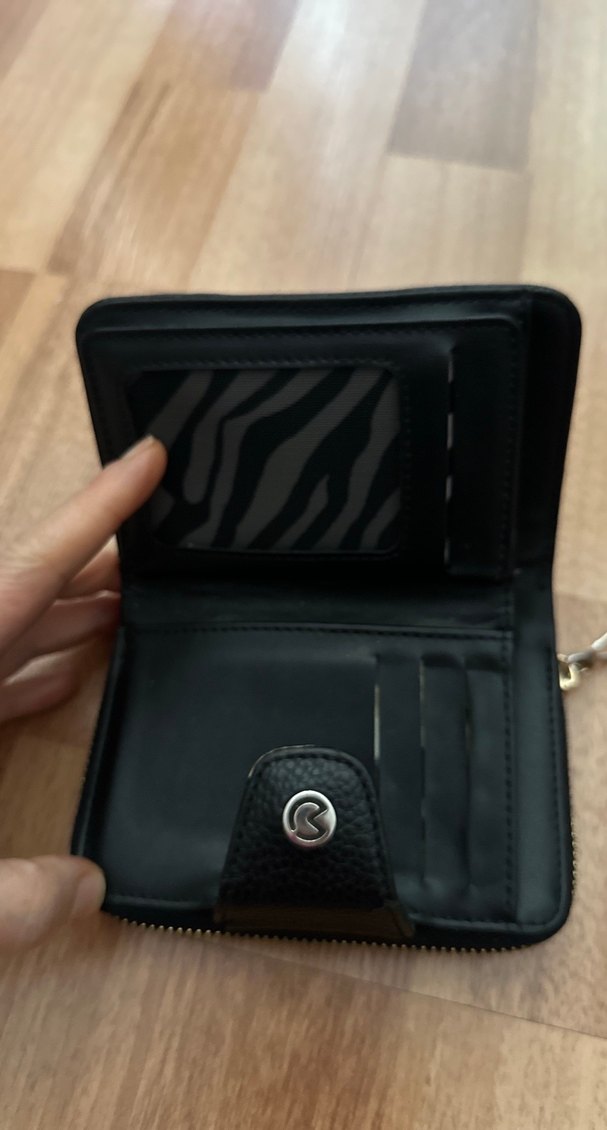 Siyah Deri Fermuarlı Cüzdan makmazel markasi - Görsel 3