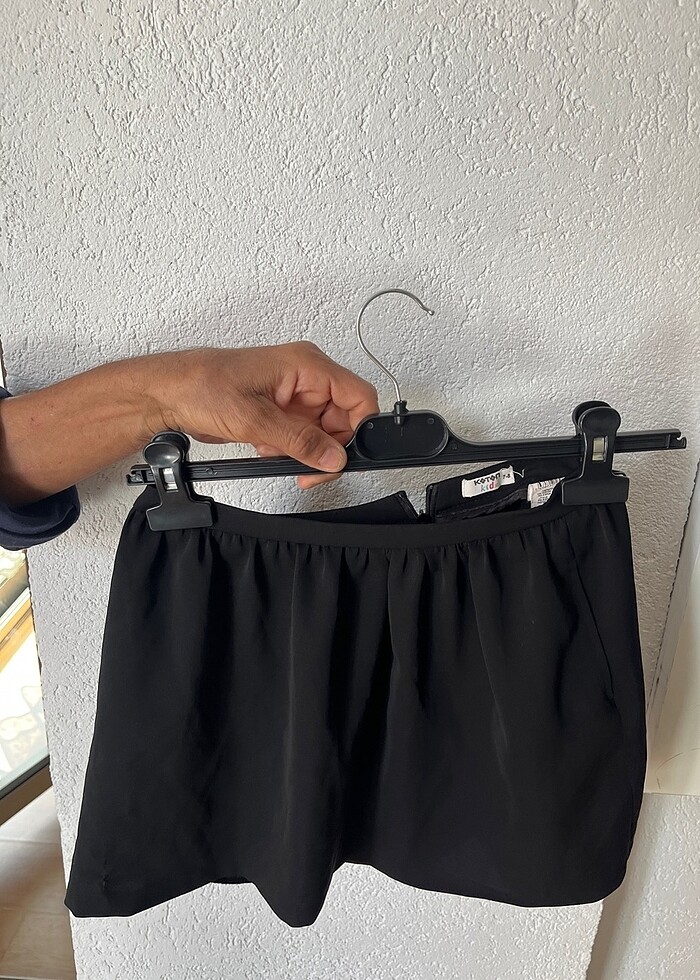 Şifon etek 7-8 yaş iyi durumda gösteride giyildi yeniden farksız - Görsel 2