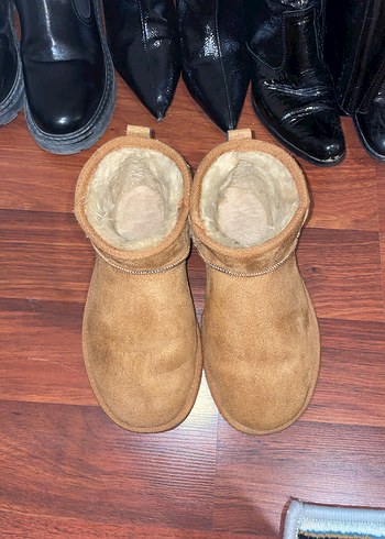 36 Beden mini ugg