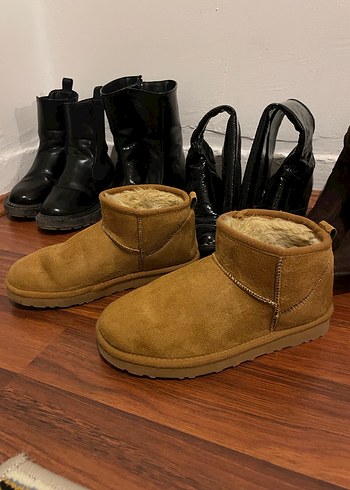 Diğer mini ugg