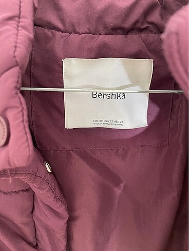 Bershka şişme crop mont
