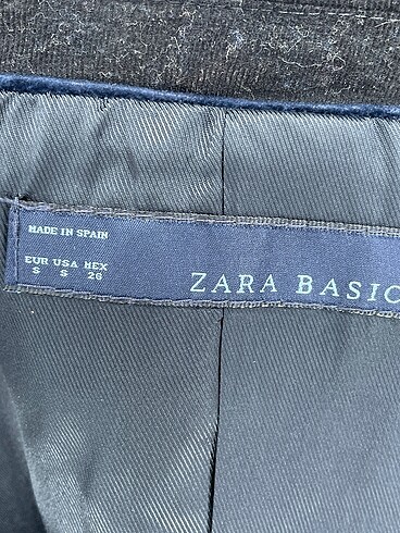 s Beden siyah Renk Zara Blazer %70 İndirimli.