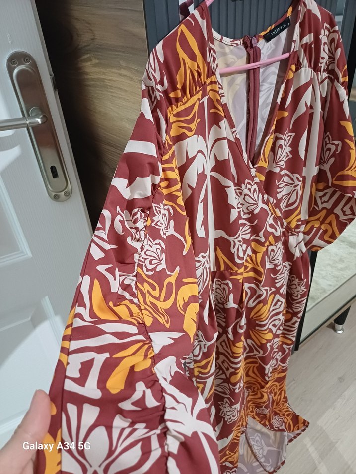 Bohem Uzun Kol V Yaka Elbise - Görsel 2