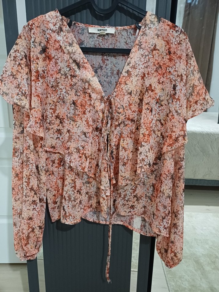 Pembe Bohem Renkli V Yaka Fırfırlı Bluz - Görsel 2