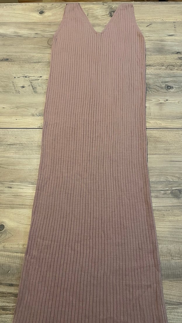 V Yaka Kolsuz Pembe Maxi Elbise - Görsel 5