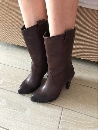 Topuklu çizme