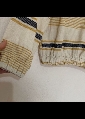 Kısa Kesim Bej Çizgili Kadın Kazak - Görsel 3