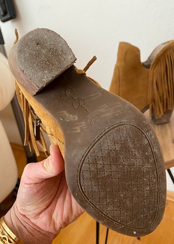 Püsküllü Süet Kahverengi Kadın Bot - Görsel 4