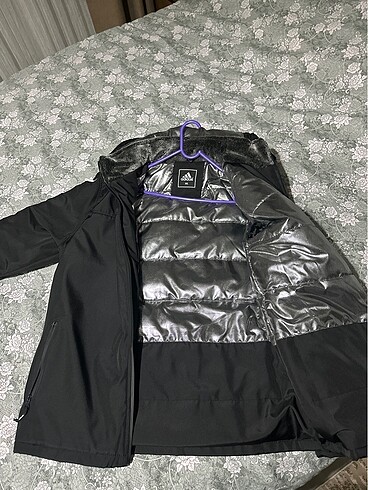 Adidas mont