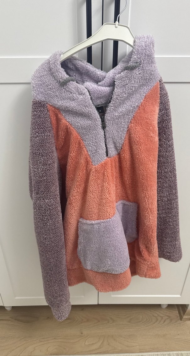 Kadın Çok Renkli Kapüşonlu Peluş Sweatshirt - Görsel 2