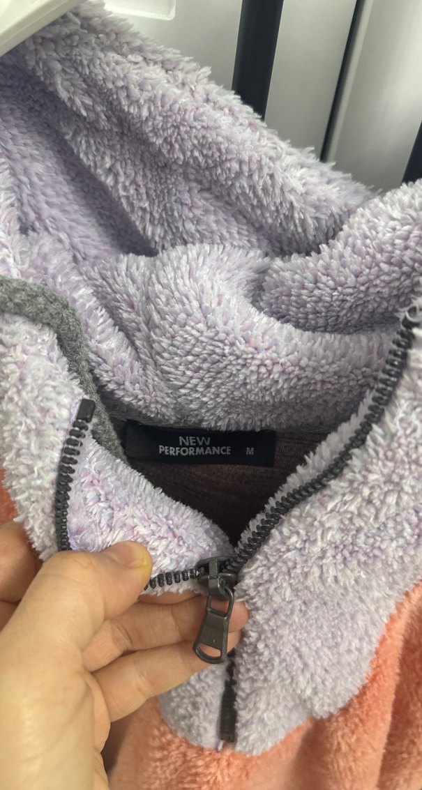 Kadın Çok Renkli Kapüşonlu Peluş Sweatshirt - Görsel 3