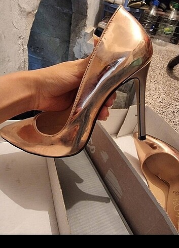 Stiletto 