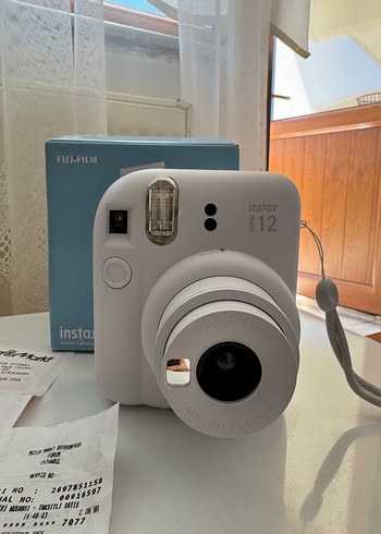 Fujifilm Instax Mini 12 Anında Film Kamerası