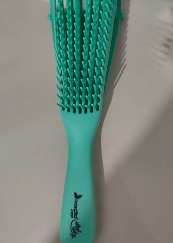 Pembe ve Yeşil Saç Tarakları - Görsel 2