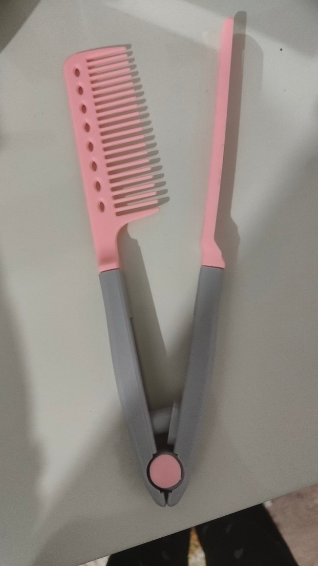 Pembe ve Yeşil Saç Tarakları - Görsel 3