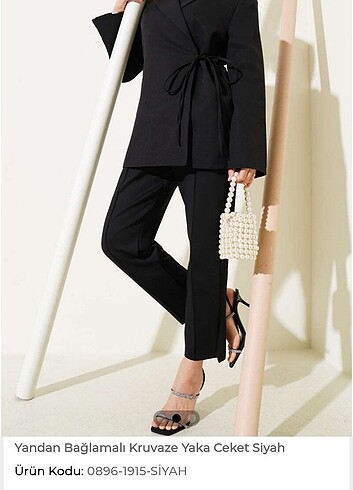 Belden ip baglamali blazer 