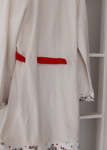 Uzun Kollu Beyaz Midi Kadın Sabahlık - Görsel 3