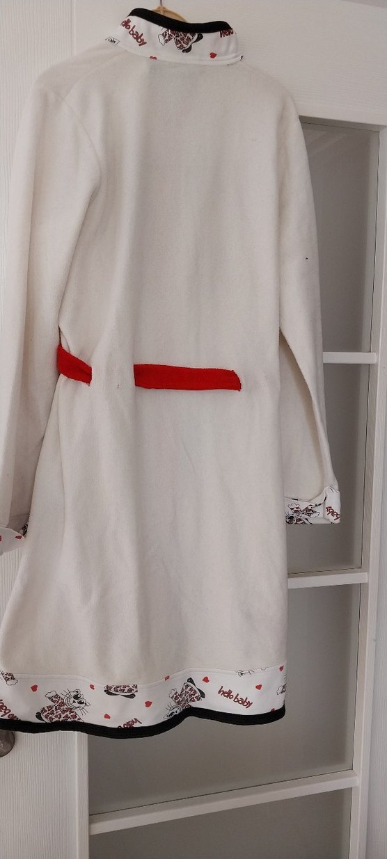 Uzun Kollu Beyaz Midi Kadın Sabahlık - Görsel 3