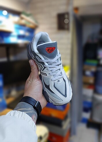 New Balance Newbalance 9060 ithal ürün marka temsilidir