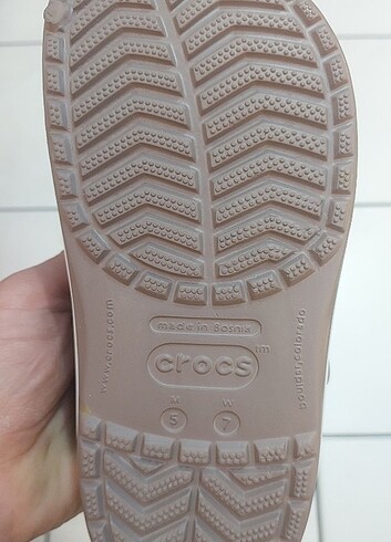 36 Beden camel Renk İthal crocs marka temsilidir