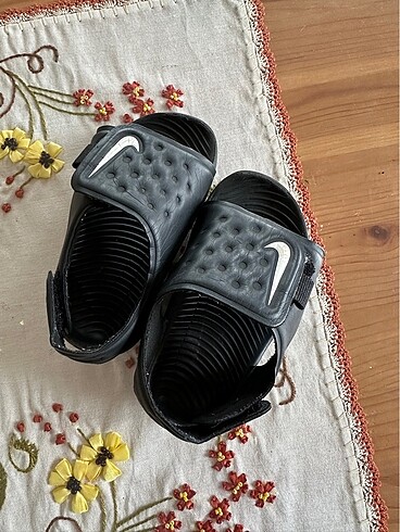 Nike Sunray bebek sandalet