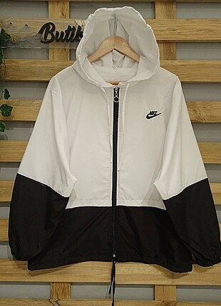 NIKE KAPŞONLU YAGMURLUK