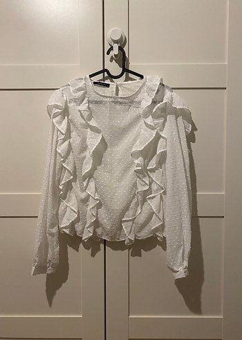 Beyaz Fırfırlı Uzun Kollu Bluz - Görsel 2