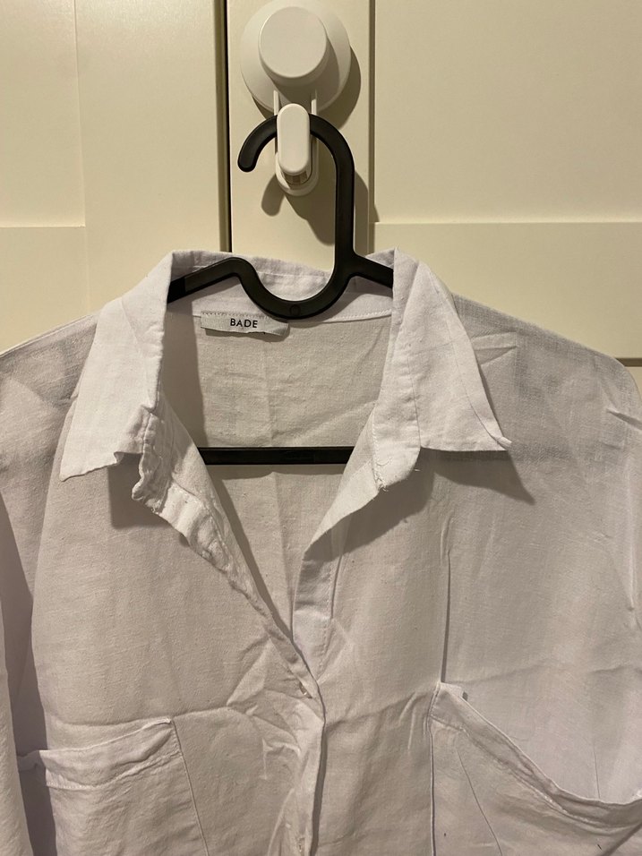 Düğmeli Beyaz Keten Kadın Gömlek - Görsel 4