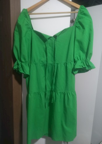 Yeşil Midi Elbise, V Yaka, Volanlı