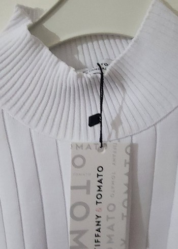 Tiffany Tomato Kadın Beyaz Pliseli Kısa Kollu Triko