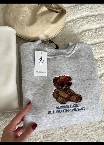 s Beden Kadın Beyaz Nakışlı Pamuklu Sweatshirt