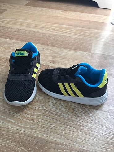 Orjinal Adidas 23 numara