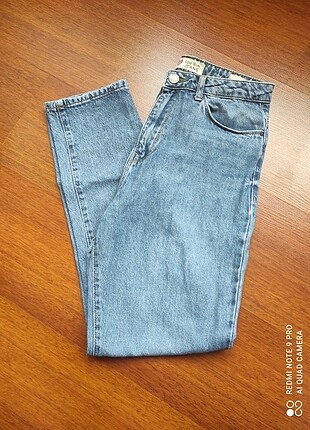 Mom jeans
