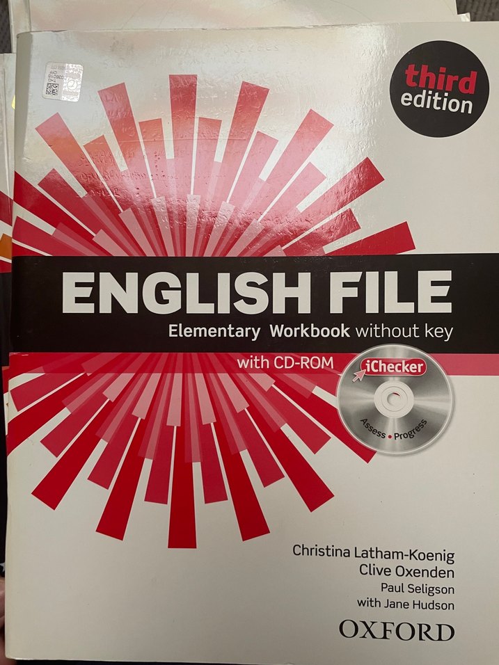 English File Pre-Intermediate Öğrenci Kitabı 3. Baskı - Görsel 4