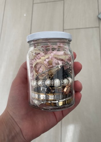 Gizemli takı kavanozu - Görsel 4