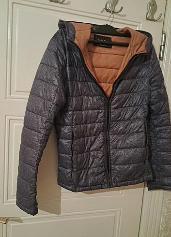 Zara mont