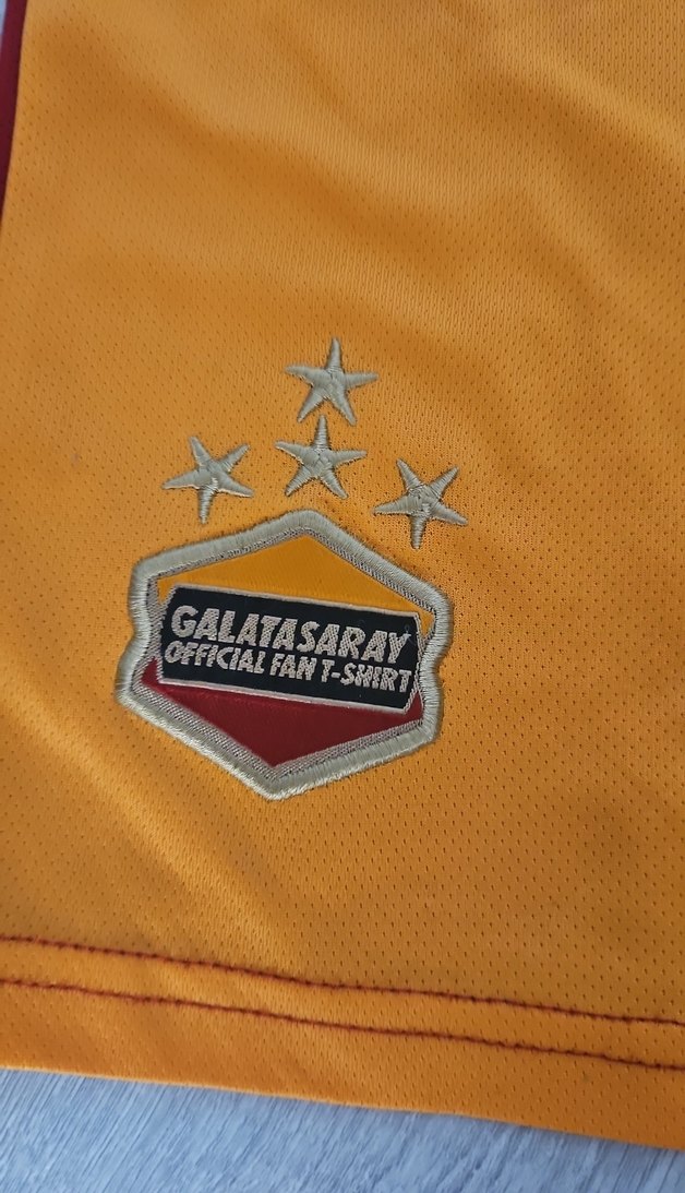 Kısa Kollu Düğmeli Erkek Tişört - Görsel 3