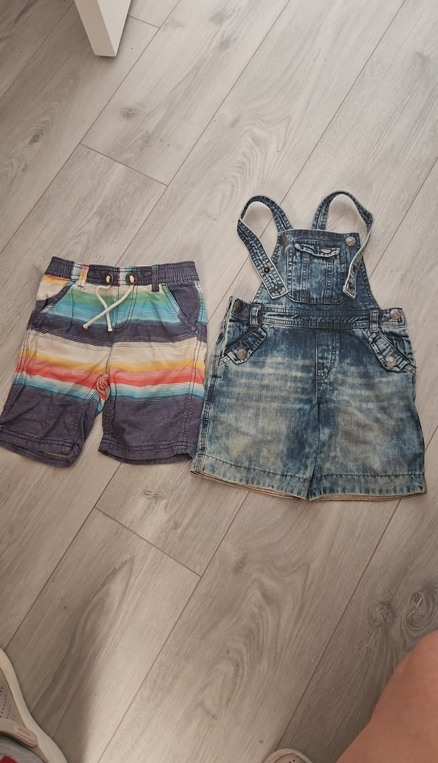 Çocuk Renkli Bağcıklı Batik Şort - Görsel 2