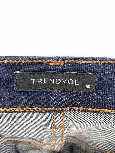 36 Beden lacivert Renk Trendyol & Milla Jean / Kot %70 İndirimli.