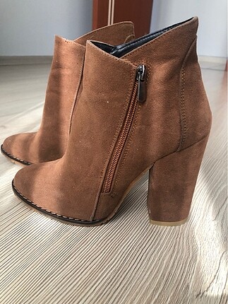 Kahverengi Bootie