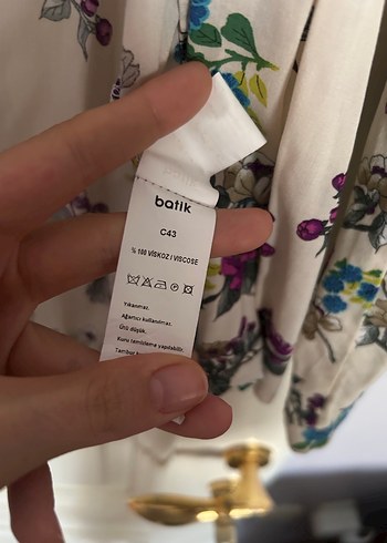 Çiçek Desenli Kadın Gömlek - Görsel 3