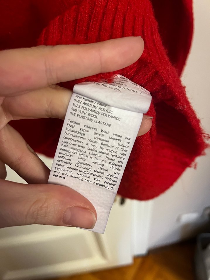 V Yaka Kırmızı Triko ipekyol Kazak - Görsel 3